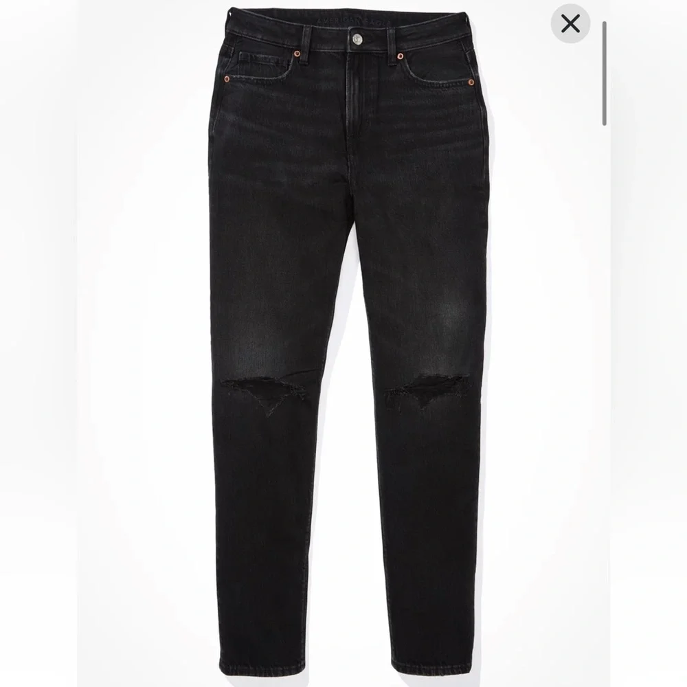American Eagle Strigid Mom Jeans Destroyed Black 14 NWT - Picture 14 of 14
